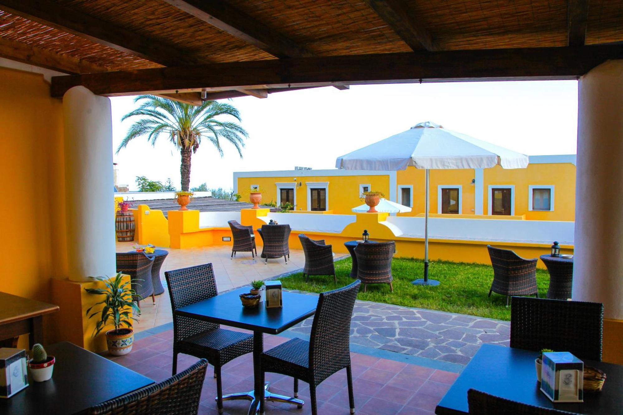 Hotel Arcangelo - Salina Santa Marina Salina Exterior photo